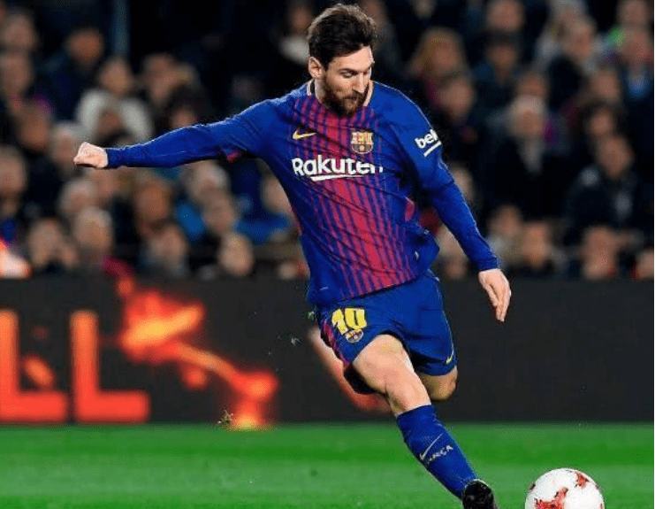 时由外籍主 时由外籍主