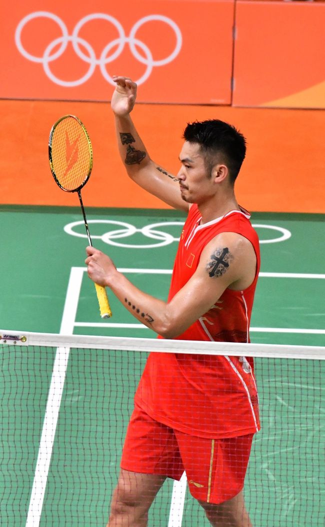 凭借新款底 凭借新款底